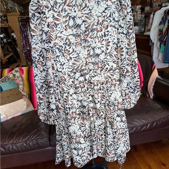 Floral Print Dress with Long Sleeves - Picture 2 of 13